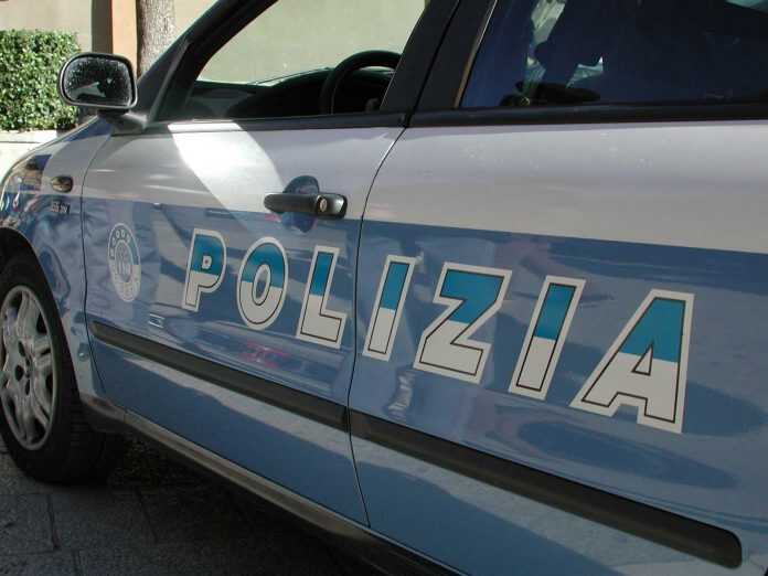 Polizia (2)