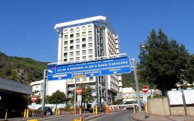 Assenteismo Ruggi, timbravano il tesserino a dieci colleghi: indagati altri due dipendenti