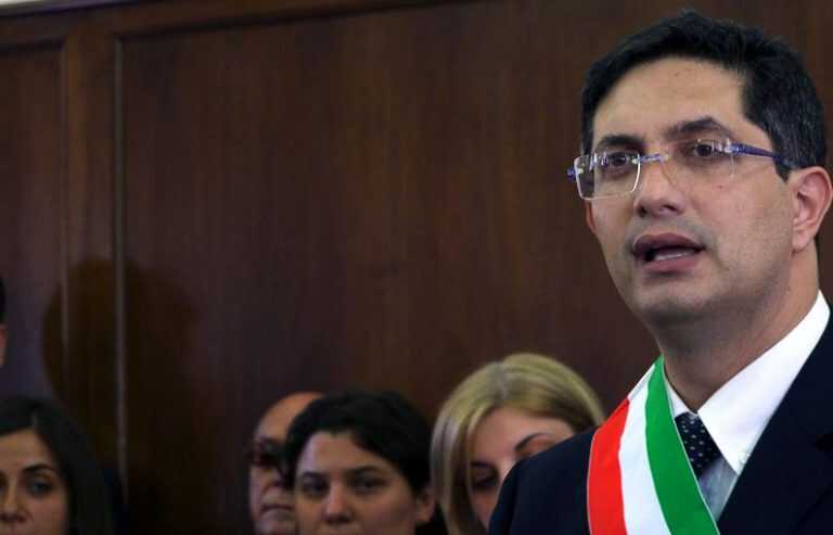 Questione rifiuti. Le parole del primo cittadino Manlio Torquato