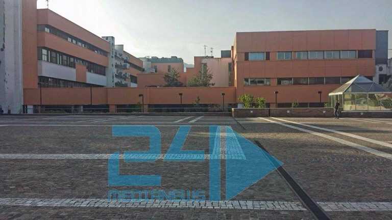 Professione doppiatore. Gli studenti dell’Unisa incontrano il mondo del doppiaggio Professione doppiatore. Gli studenti dell’Unisa incontrano il mondo del doppiaggio