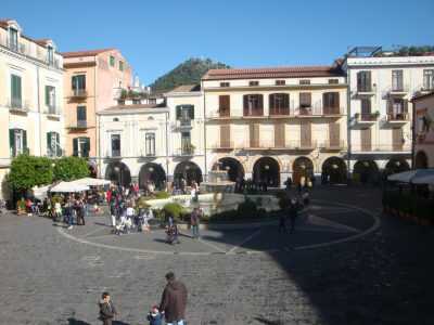 Piazza_Cava_de_Tirreni