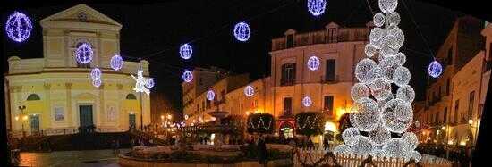 Cava de’ Tirreni. Natale 2015: si parte il 27 novembre con le luminarie