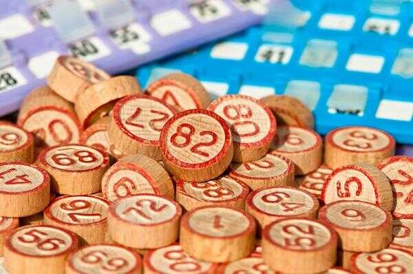 Napoli. Gioco della tombola ai Quartieri Spagnoli