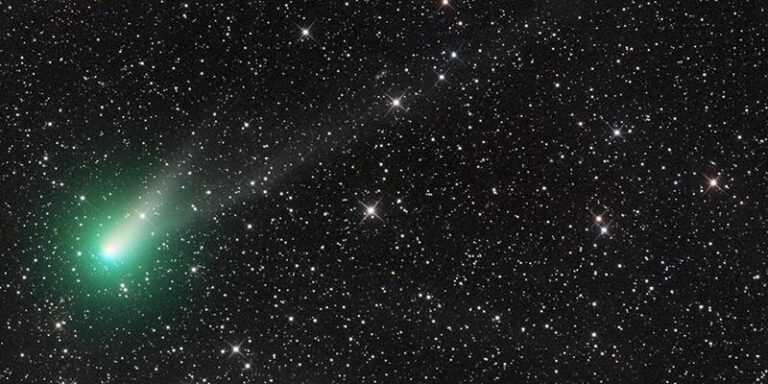 Occhi al cielo per Catalina, la stella cometa a due code