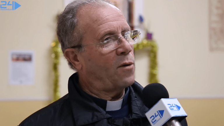 Video|Pagani. La tavola della solidarietà quotidiana alla mensa di Tommaso