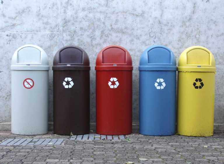 Rifiuti, divieto di deposito da stasera a lunedì mattina