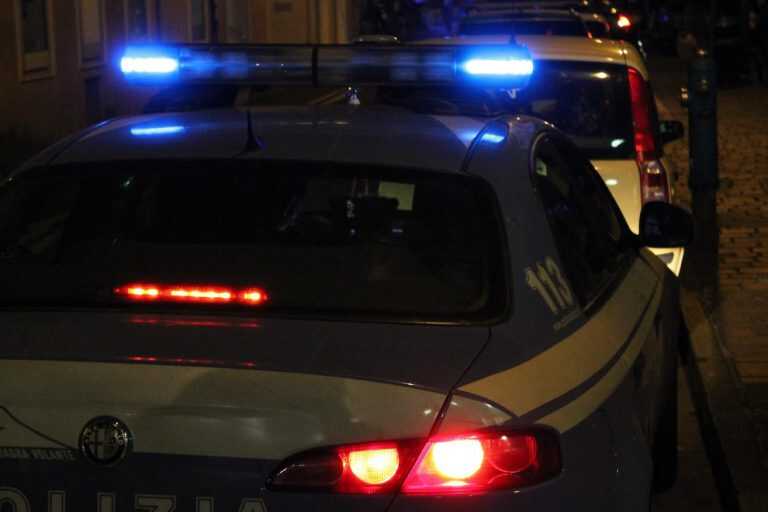 Ucciso nel suo letto, parenti avvisati al citofono