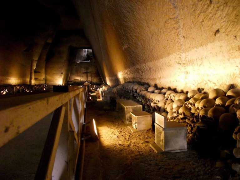 Napoli. Visita guidata Rione Sanità e Cimitero delle Fontanelle