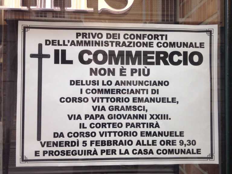 Nocera Inferiore. Zlt a Piazza del Corso, i commercianti annunciano lo sciopero