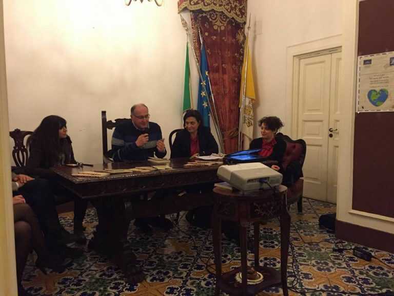 San Valentino Torio. Presentato il libro “Sul cuore del mondo”