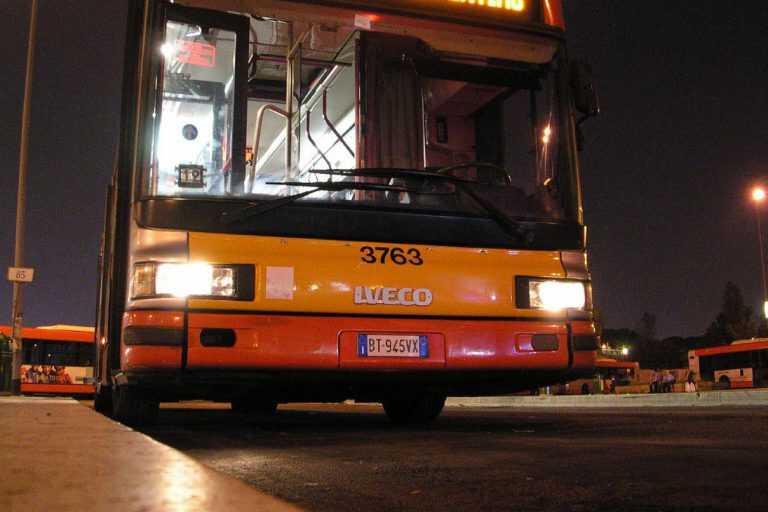 Corse notturne degli autobus per l’Università di Salerno