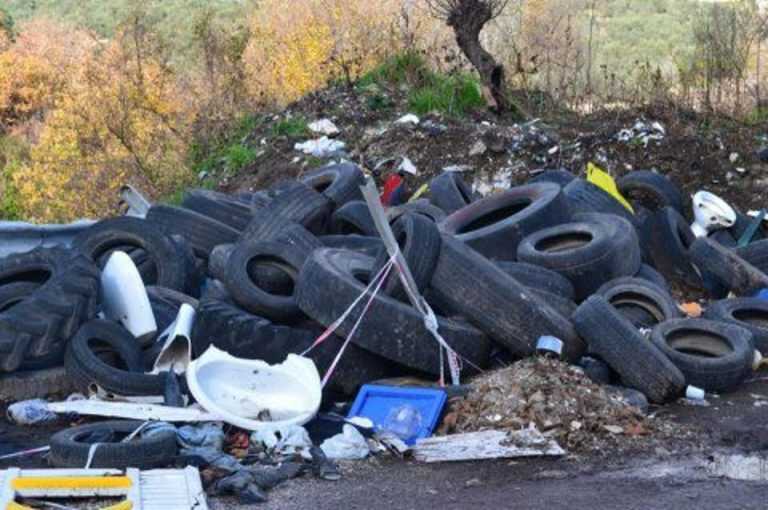 Sequestrate due discariche abusive nel casertano