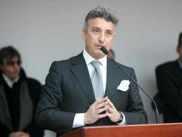 Finanziamenti regionali per gli eventi, Gambino attacca De Luca