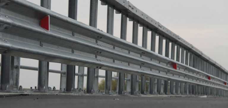 Divieto di transito, sosta e fermata in via Principessa Sichlegaita a Salerno