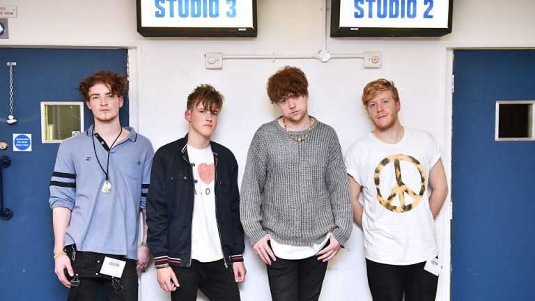 Volo di 25 metri da un ponte, morti i componenti dei Viola Beach