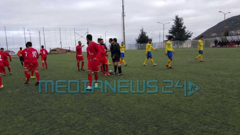 Alfaterna ko, ma senza ripercussioni sulla classifica