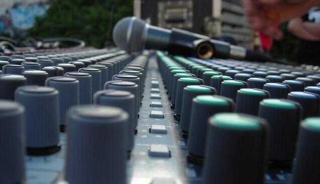 San Valentino Torio. Corso gratuito di “Comunicazione Radiofonica e Musicale”