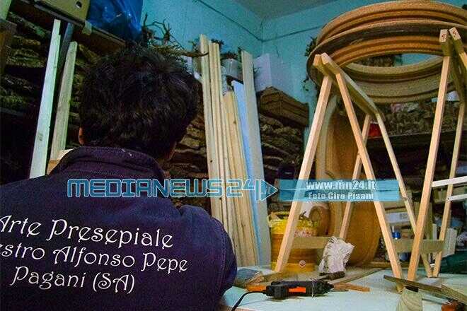 ESCLUSIVA | Il maestro Pepe a lavoro per il trono della Madonna delle Galline