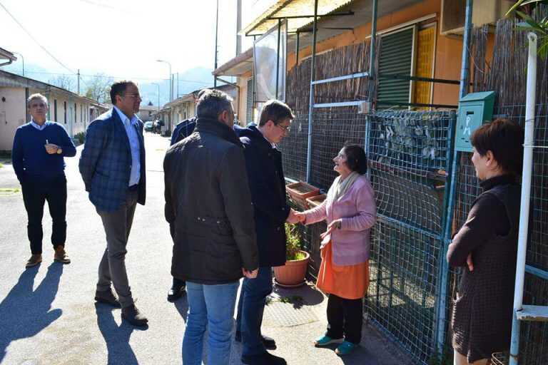 Servalli, sopralluogo al campo prefabbricati in località Maddalena