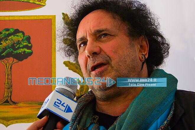 Ercolano, rinviato il concerto di Enzo Avitabile sul cratere del Vesuvio