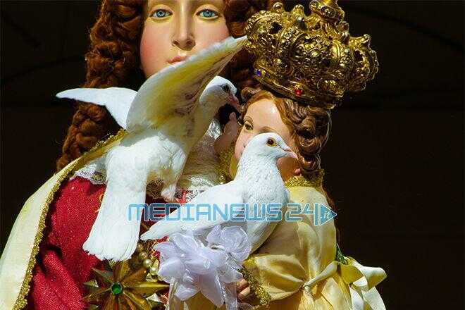 #giùlemanidallamadonnadellegalline, la rabbia dei politici e il risentimento dei 5 Stelle paganesi