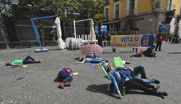 Salerno. Flash Mob “Stop Trivelle” di Legambiente