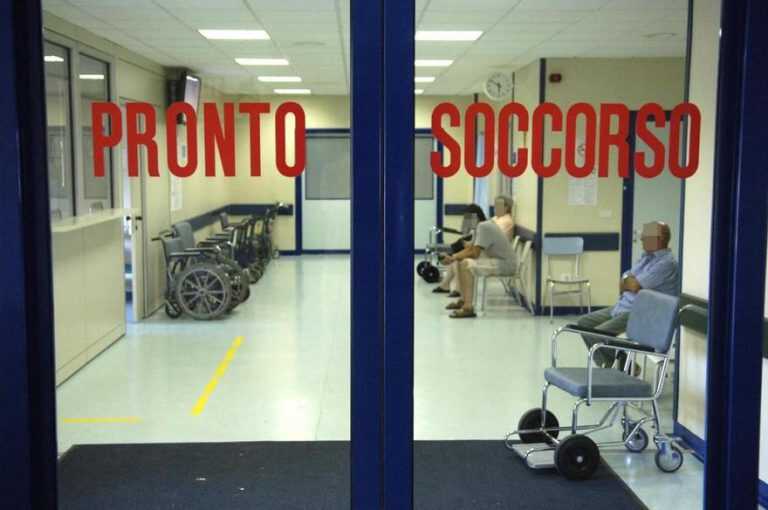 Avellino, donna muore dopo essere stata dimessa dall’ospedale. Parenti furiosi