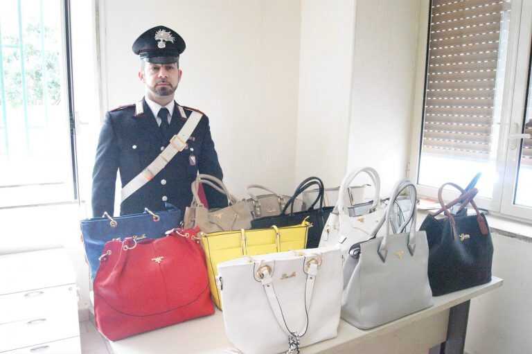 Vendita abusiva a Cava. Sequestri di merce ed allontanamenti