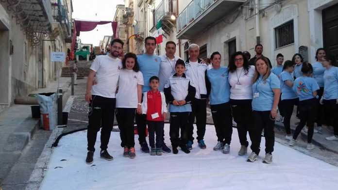 13173683_10206793408776918_2305989054118122470_n