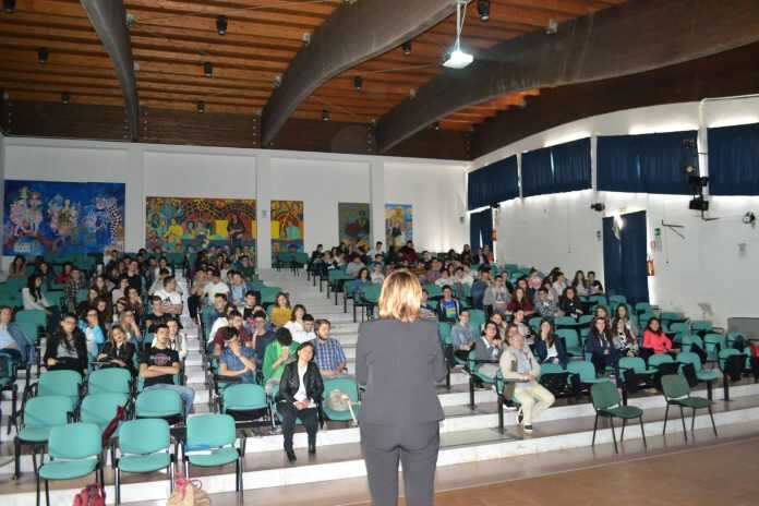 13217056_1700899246801533_468909549096989134_o