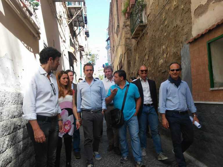 De Magistris: “A Posillipo atmosferta di pace e…”