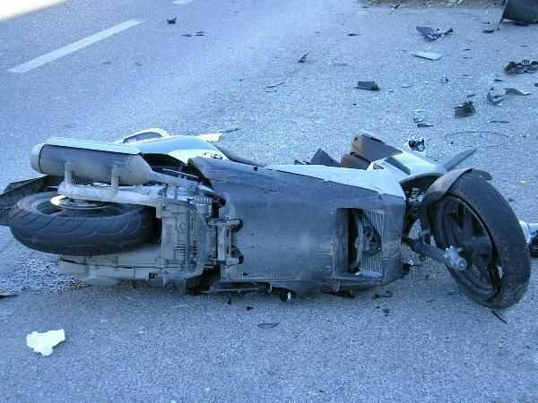 Sant’Antonio Abate – Incidente in via Santa Maria La Carità, 100 punti di sutura ad un 19enne