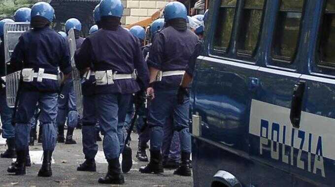 Incontro di calcio Napoli-Bologna: denunce e sanzioni