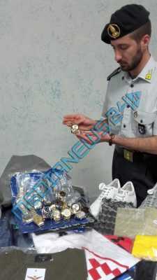 sequestro-orologi-falsi1