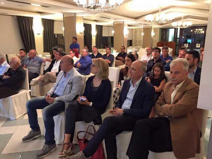 13716153_532288126971977_5595198896722571403_n