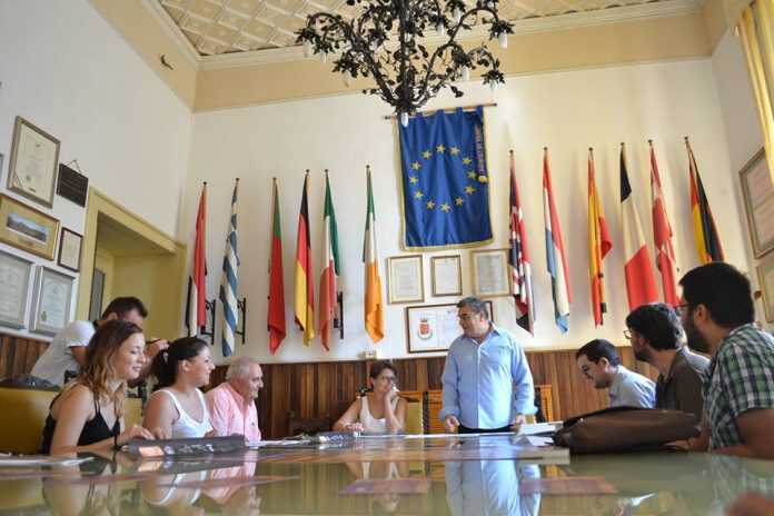 13782046_1733473143544143_2615222942092757824_n