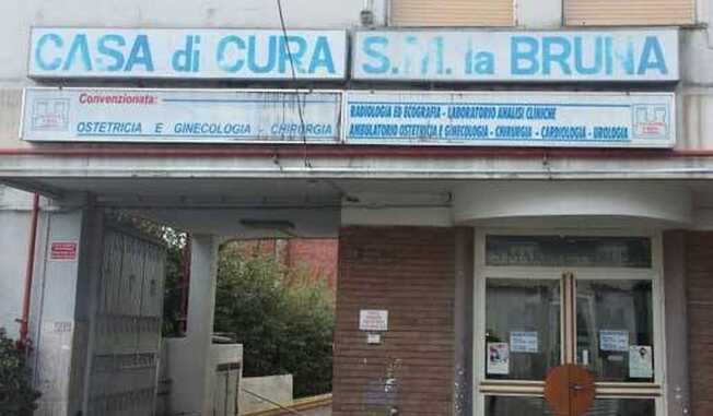 Torre del Greco, Borriello in difesa della casa di cura Santa Maria la Bruna