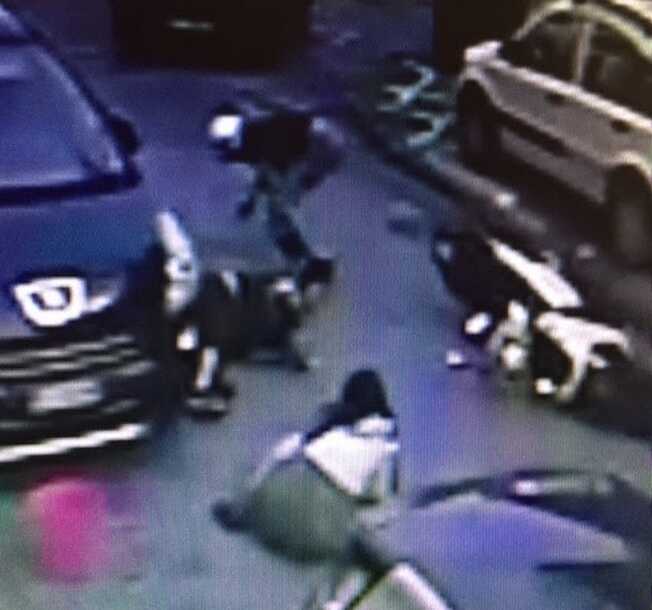 Investirono due donne dopo una rapina: arrestato 22enne