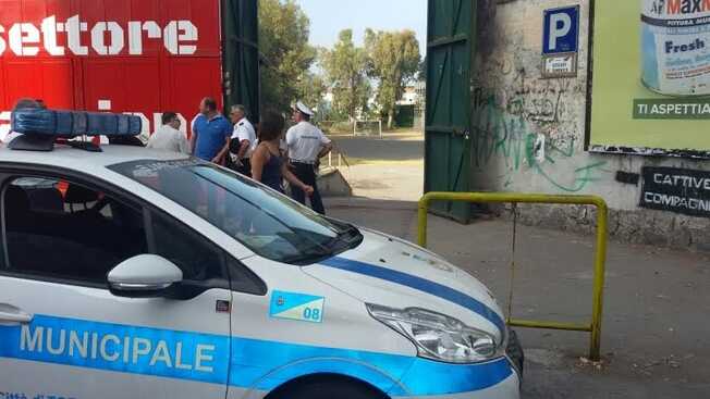 Torre del Greco, riapre il parcheggio alle spalle dei distinti dello stadio  Liguori