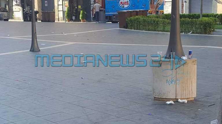 Piazza del Corso sporca, residenti chiedono controlli