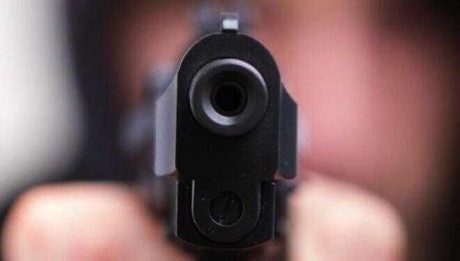 Pagani, lite tra fratelli poi tre spari: chiesto processo immediato