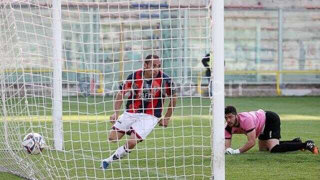 Nocerina, senti Siclari: “Non giocheremo per partecipare”