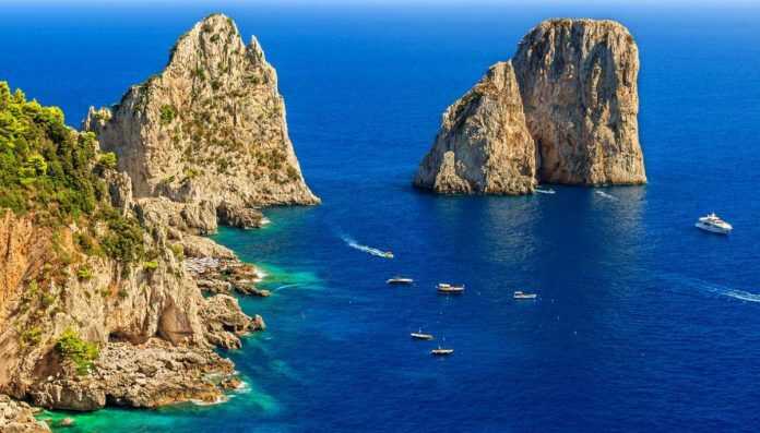 CAPRI – Carabinieri interrompono vacanza a 5 stelle a falso diplomatico