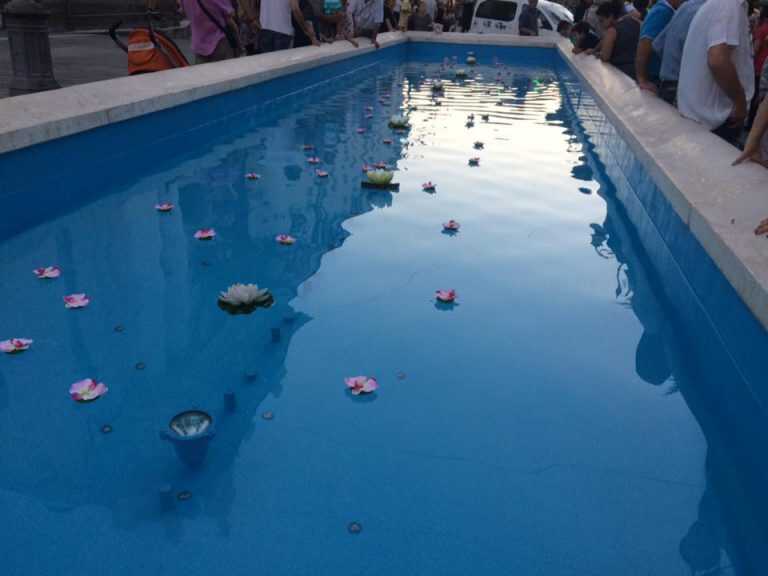 Pagani, una fontana a prova di…pesca