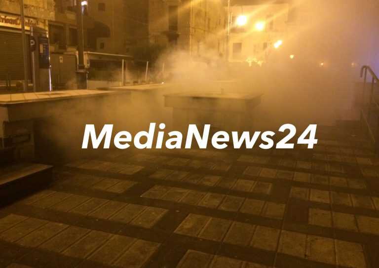 Pagani, brucia garage in via Pittoni: era spazzatura