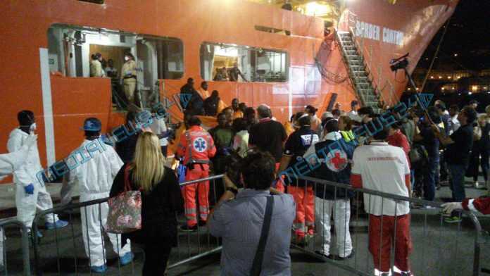 migranti_salerno_2-8-16a