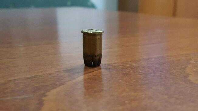 Napoli, rinvenuto proiettile dinanzi alla sede dell’Arcigay