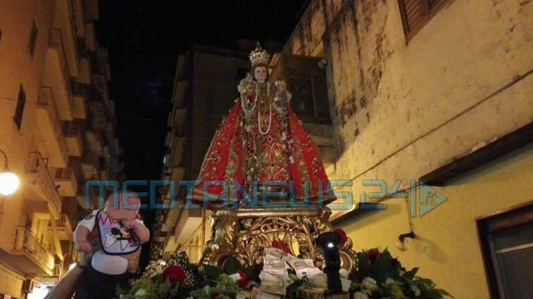 Pagani, fedeli in festa per il Santo Bambino di Praga