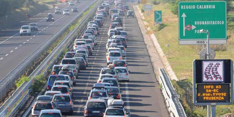 Renzi: “La Salerno-Reggio pronta per il 22 dicembre”