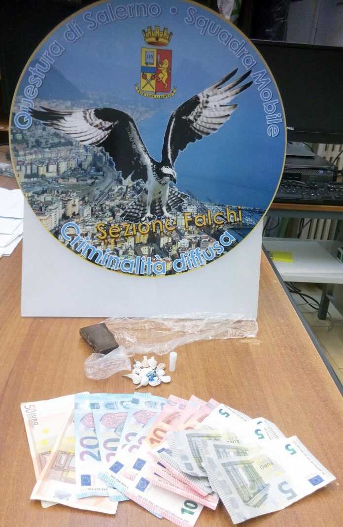 soldi-e-droga-sequestrati-dalla-squadra-mobile